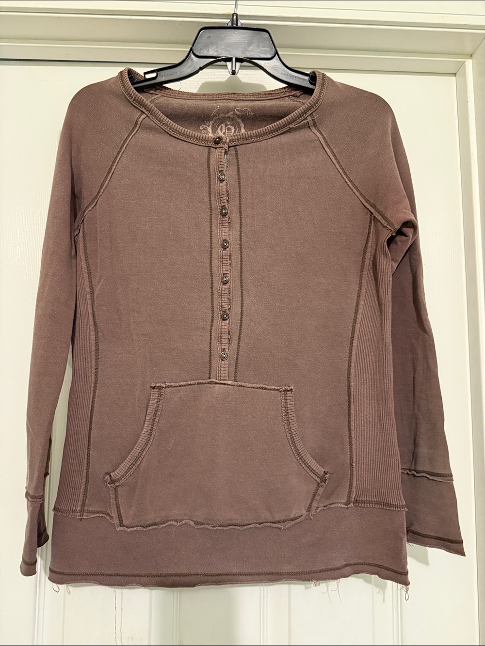 Vintage GAP 2007 Henley Pullover Brown Raw Hem Grunge Boho XS